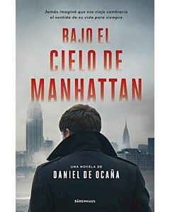 BAJO EL CIELO DE MANHATTAN
